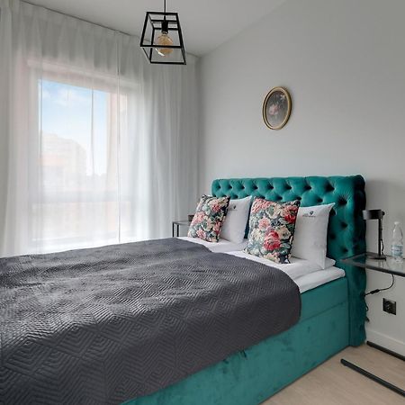 Scala City Center Apartments & Studios By Lion Apartments グダニスク エクステリア 写真