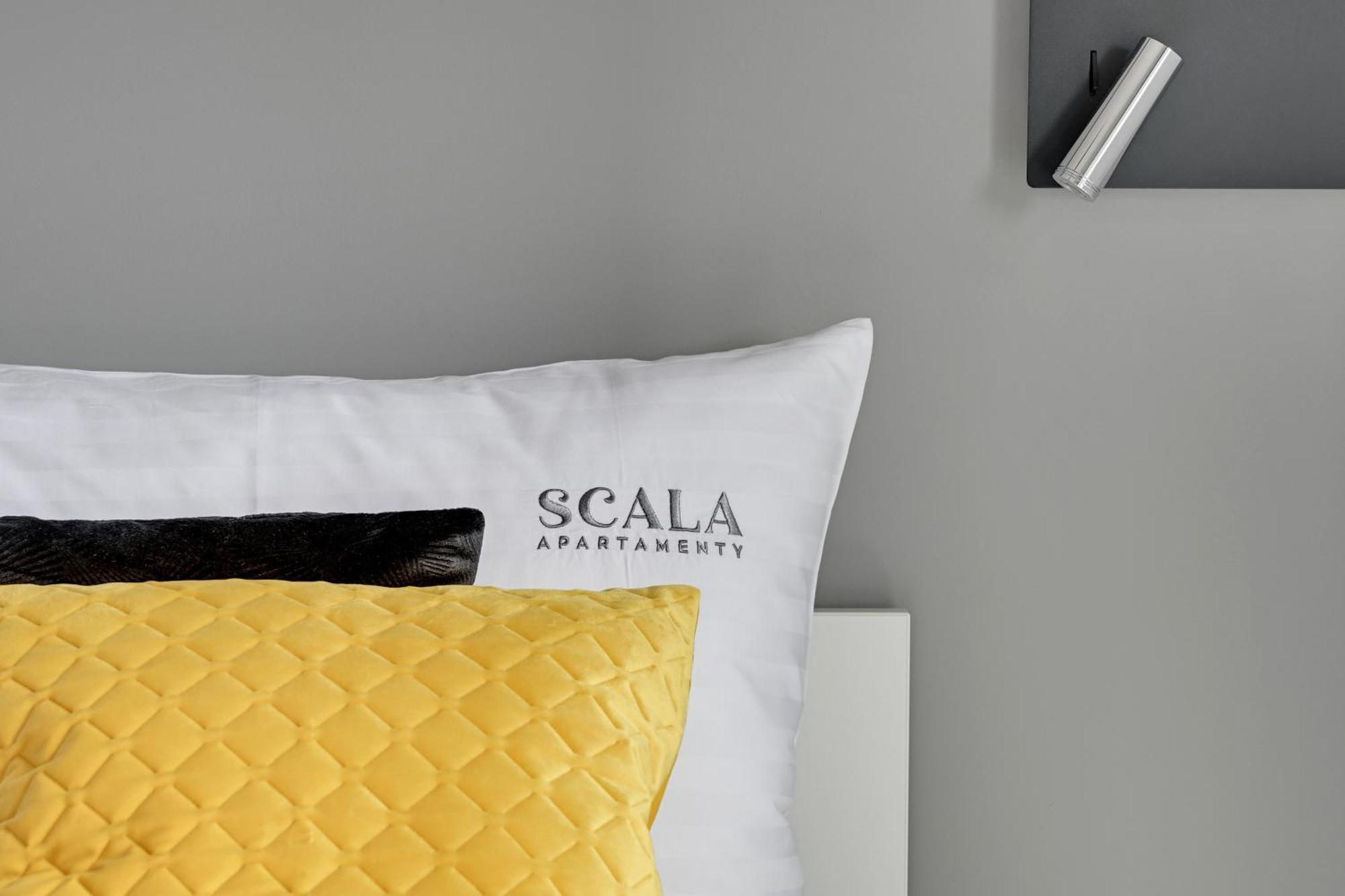 Scala City Center Apartments & Studios By Lion Apartments グダニスク エクステリア 写真