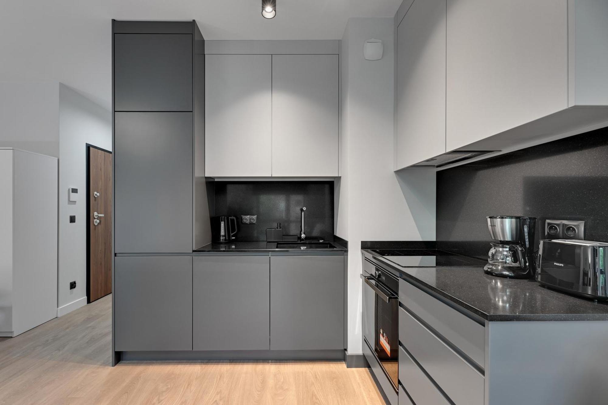 Scala City Center Apartments & Studios By Lion Apartments グダニスク エクステリア 写真
