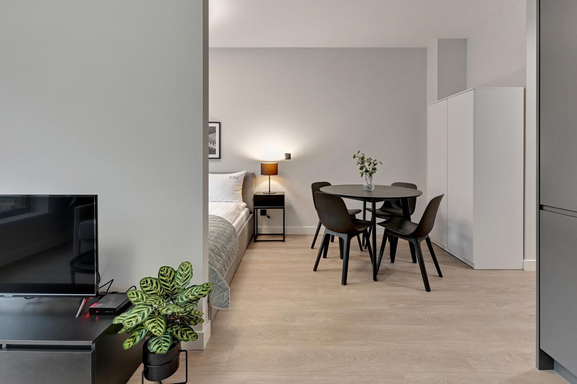Scala City Center Apartments & Studios By Lion Apartments グダニスク エクステリア 写真