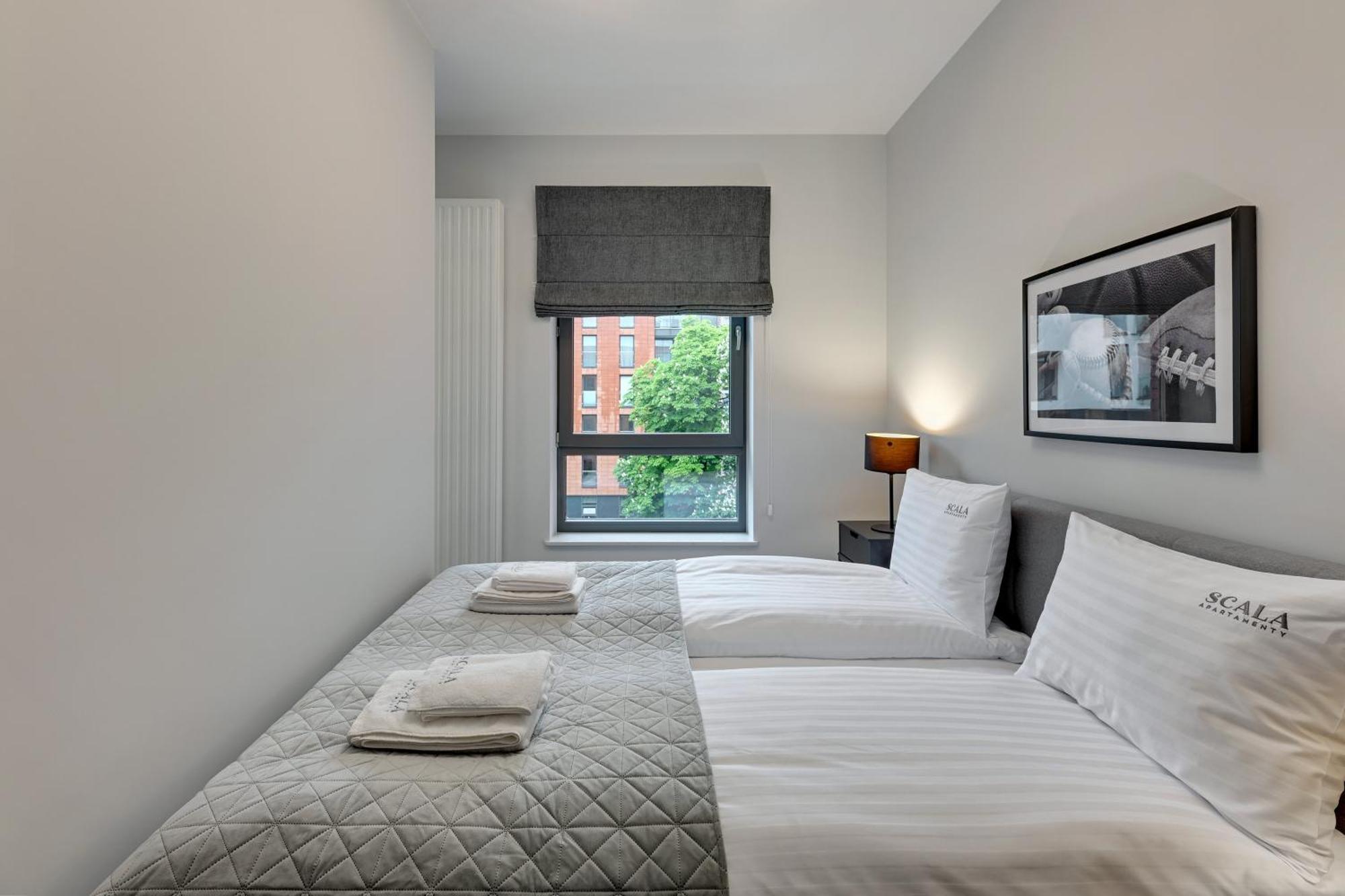 Scala City Center Apartments & Studios By Lion Apartments グダニスク エクステリア 写真